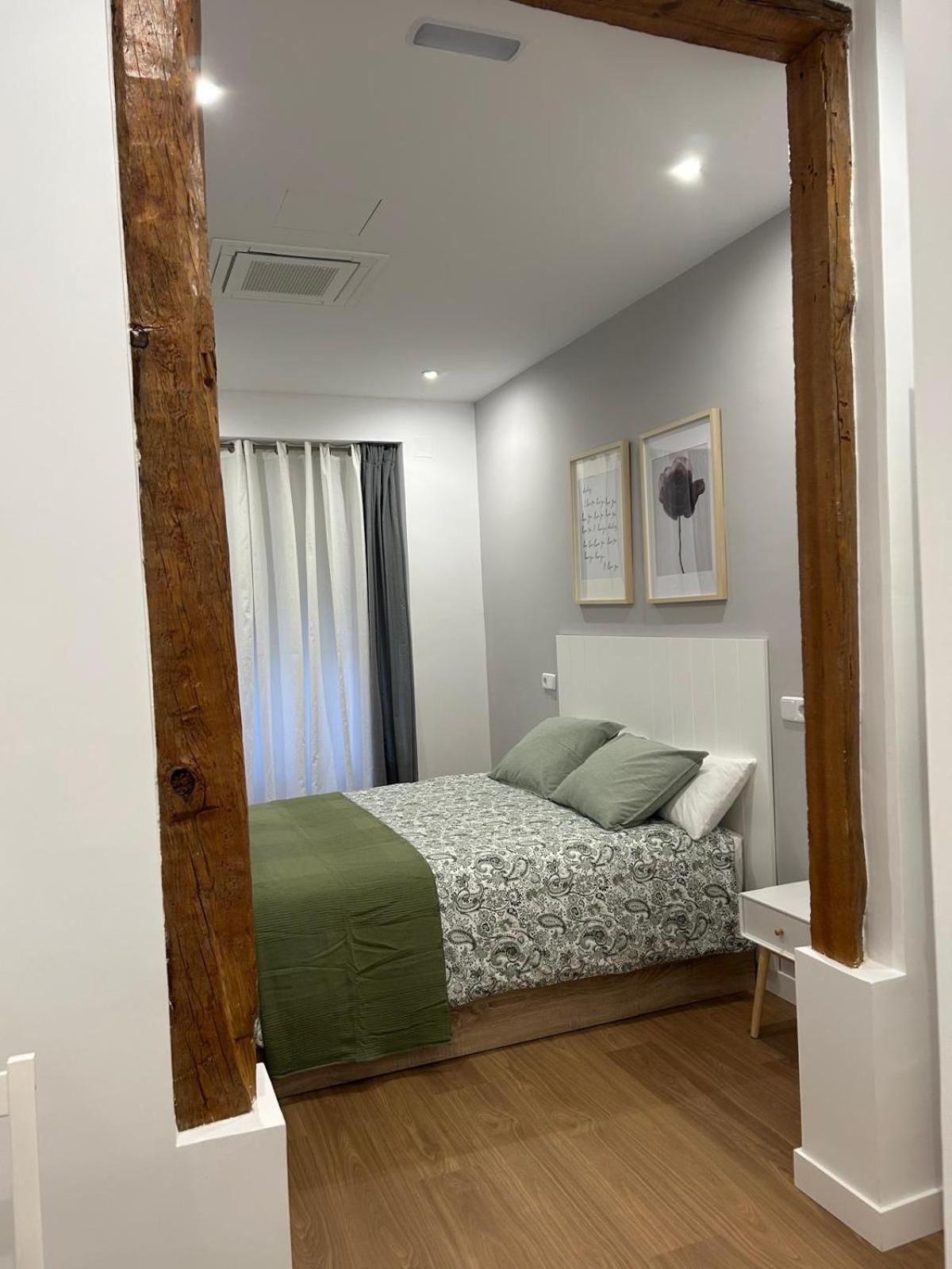 Apartamentos Gravina Μαδρίτη Εξωτερικό φωτογραφία