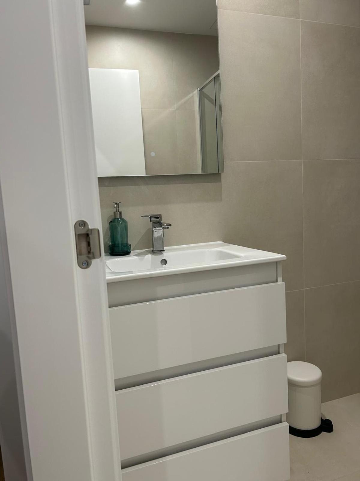 Apartamentos Gravina Μαδρίτη Εξωτερικό φωτογραφία
